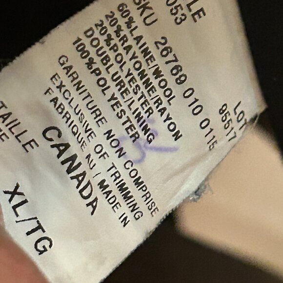 Elegant Le Chateau Long Wool Coat: Size XL - Picture 14 of 15